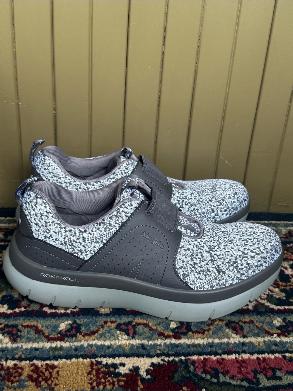 Alegria Rok n Roll Rotation Walking Sneakers LIKE NEW 38
